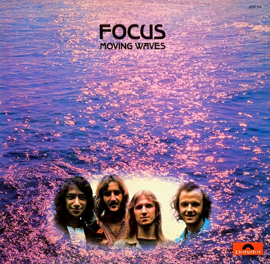 Focus - Moving Waves